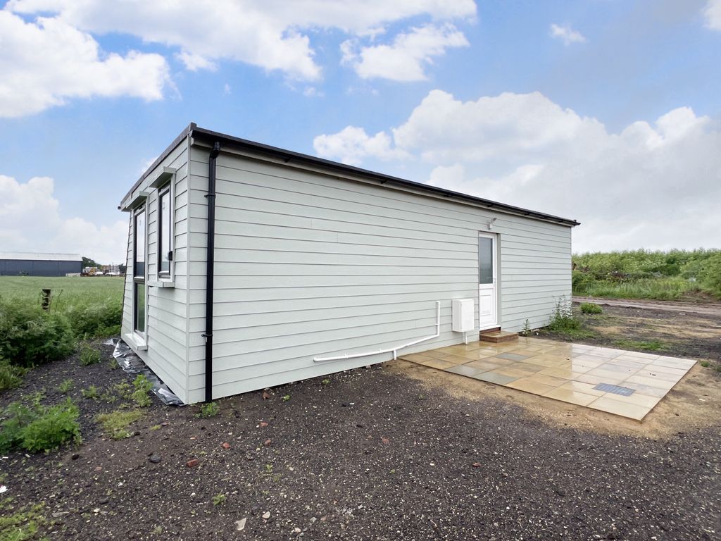 Property photo 1 of 6 View