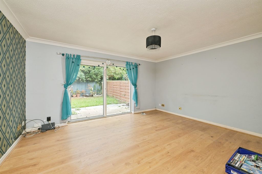 Property photo 2 of 14