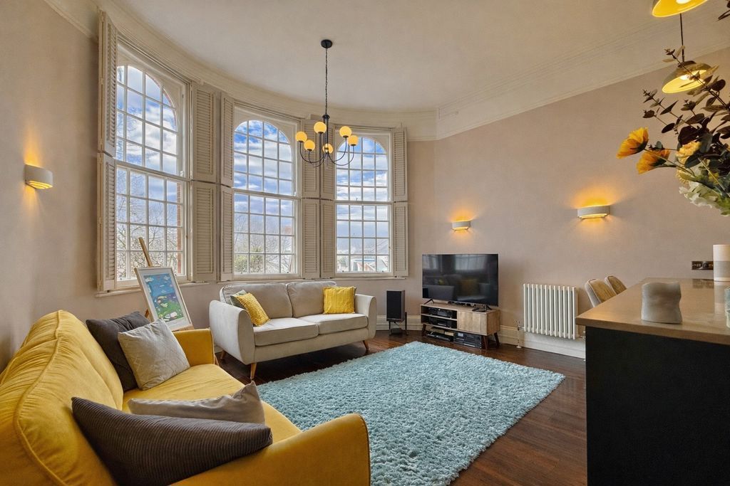 Property photo 2 of 35 Photo 2