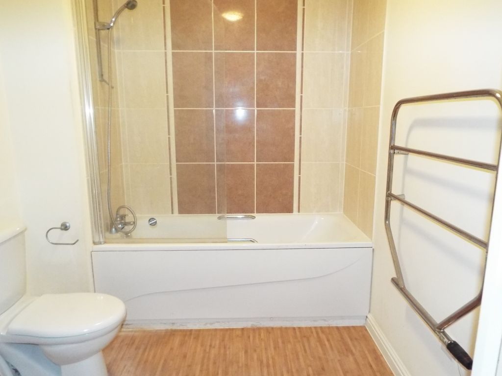 Property photo 3 of 6