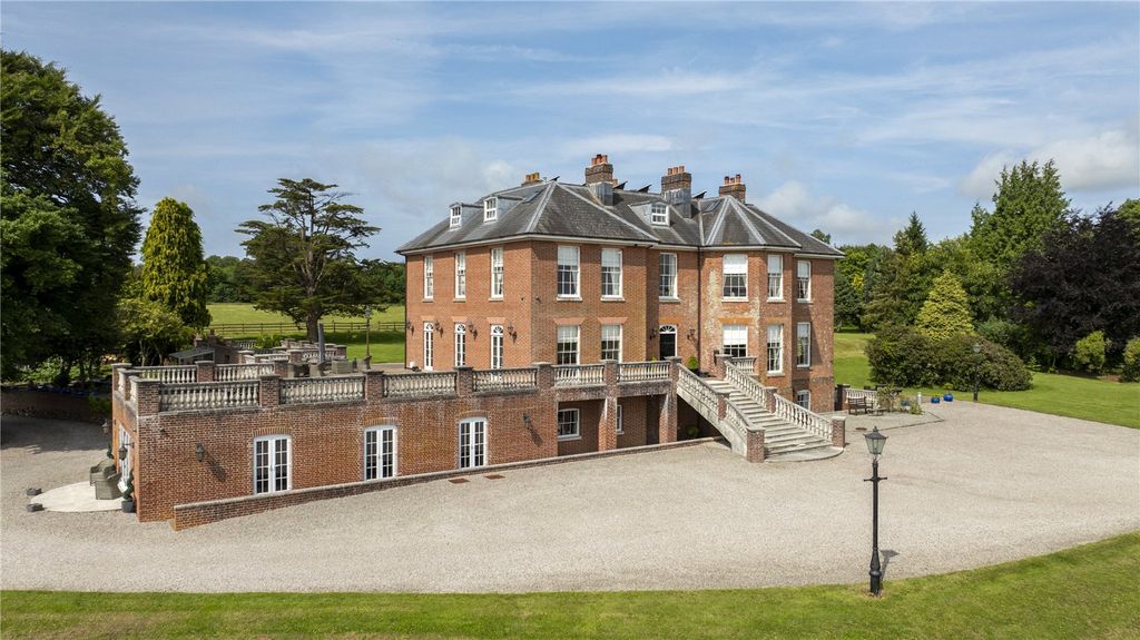 Property photo 2 of 36 Werescote