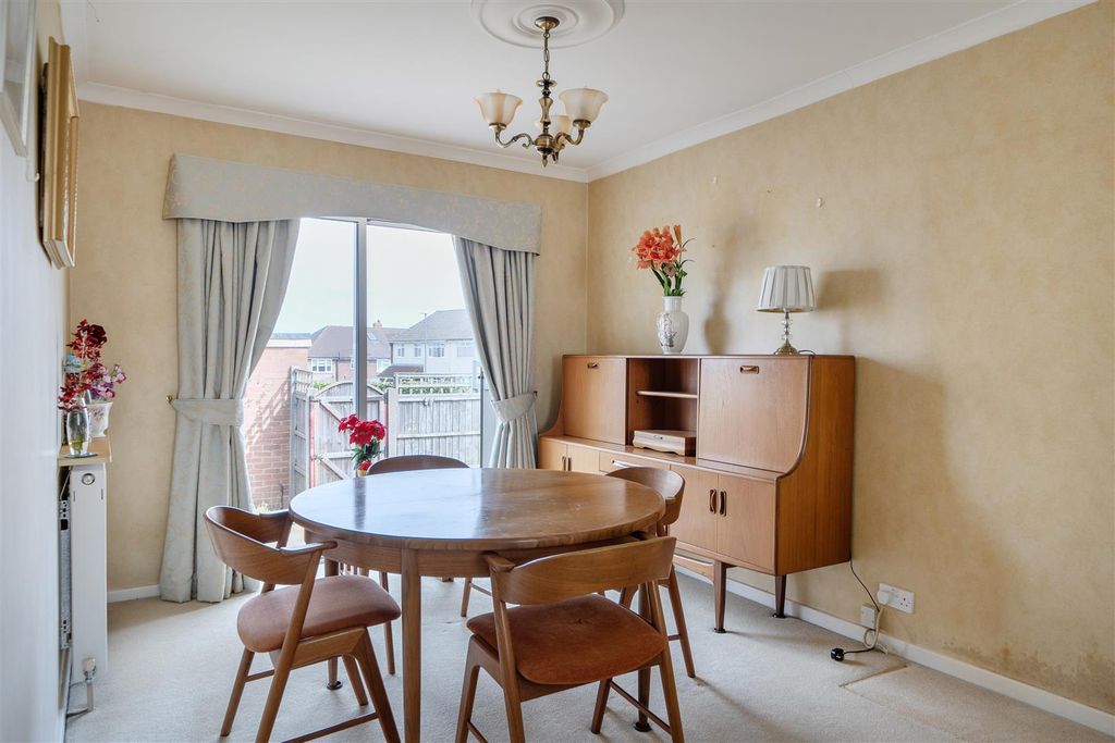 Property photo 3 of 18 1439748-9-69d8d7Ff1F723.Jpg