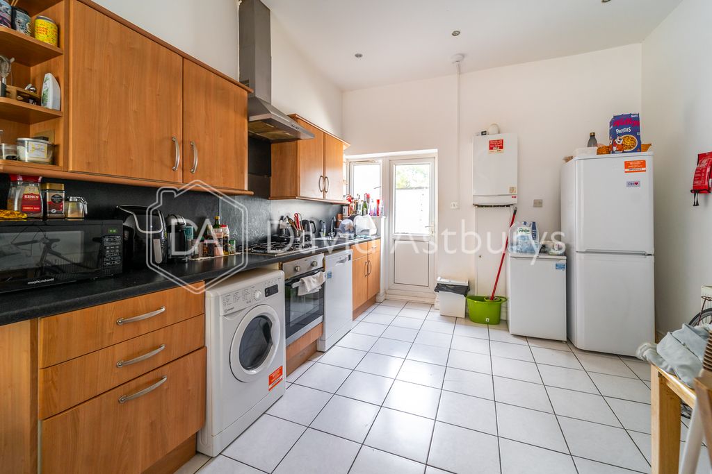 Property photo 1 of 14 Ndb08536