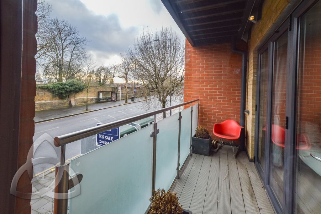 Property photo 2 of 13