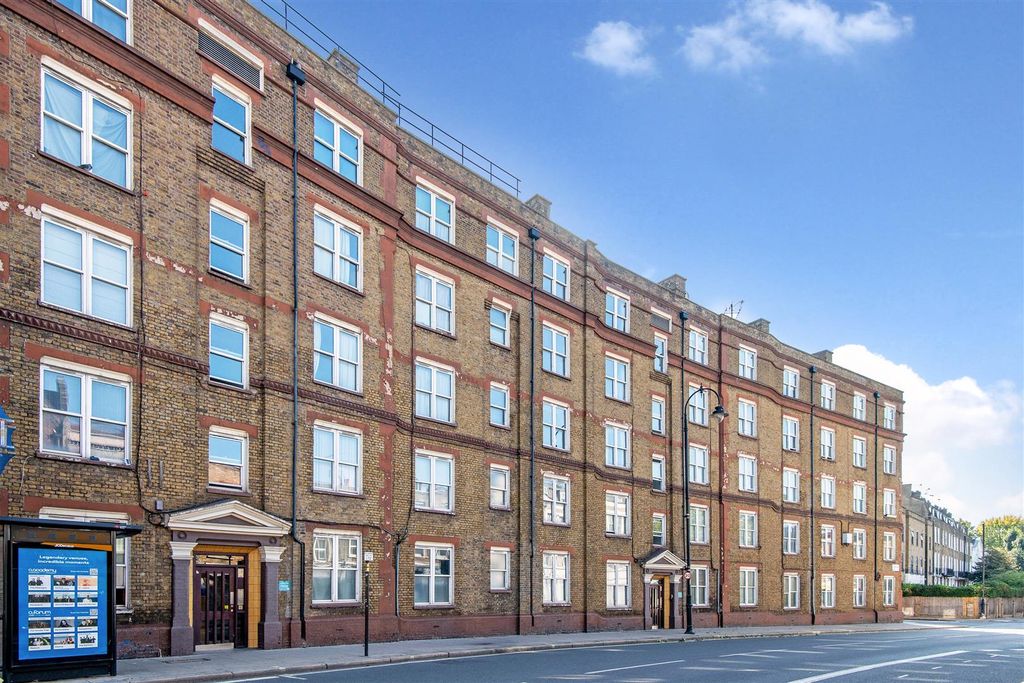 Property photo 2 of 12 53441_Hi_Res(13).Jpg