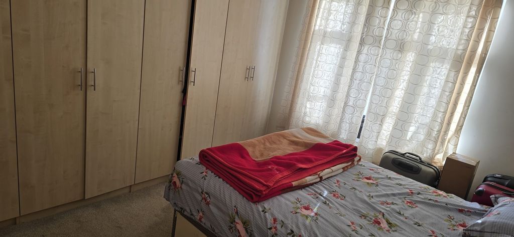 Property photo 3 of 7 Photo