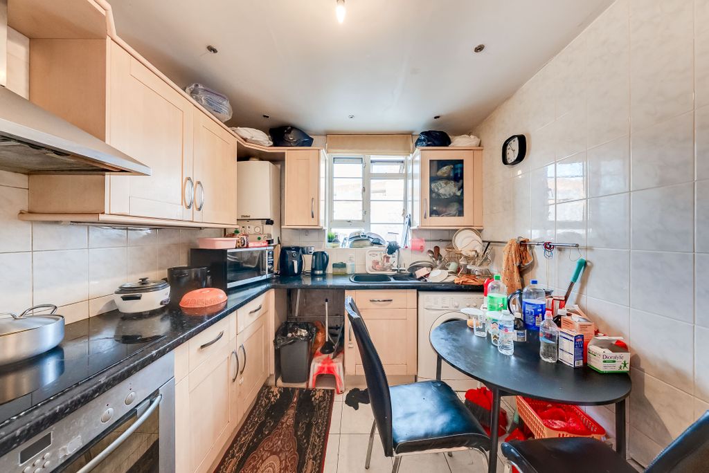 Property photo 3 of 19 A7S05724Hdr