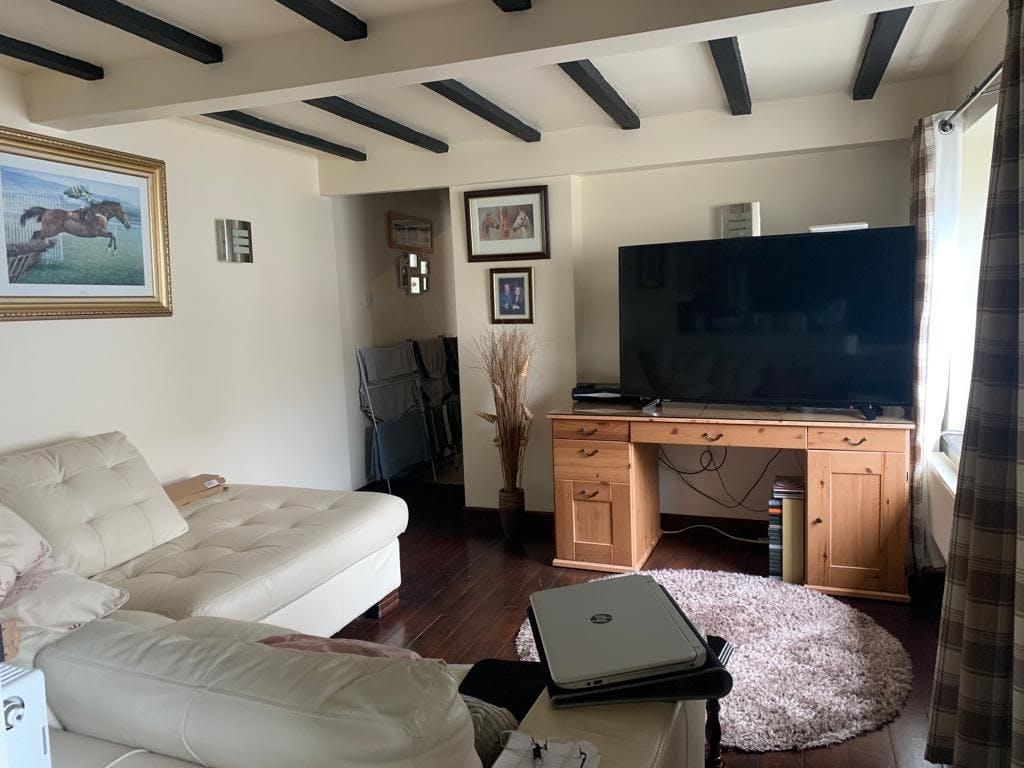 Property photo 2 of 11 Photo 2