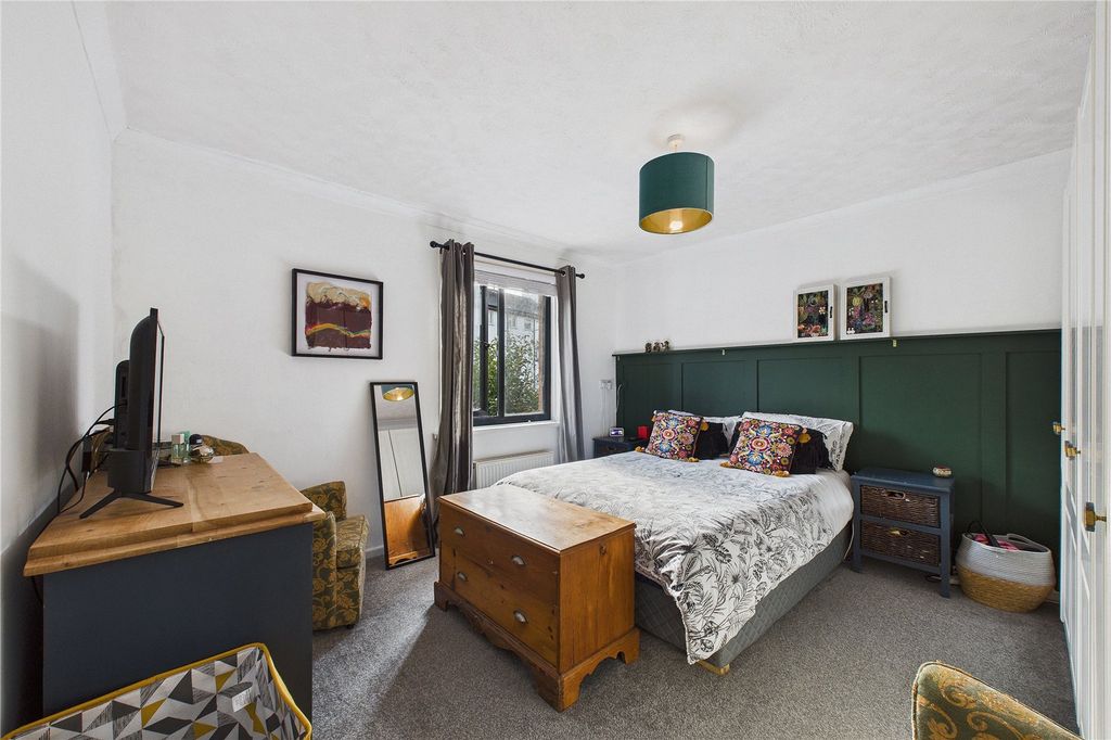 Property photo 3 of 17 Picture No. 07