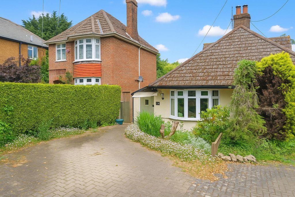 Property photo 2 of 18 Photo 8
