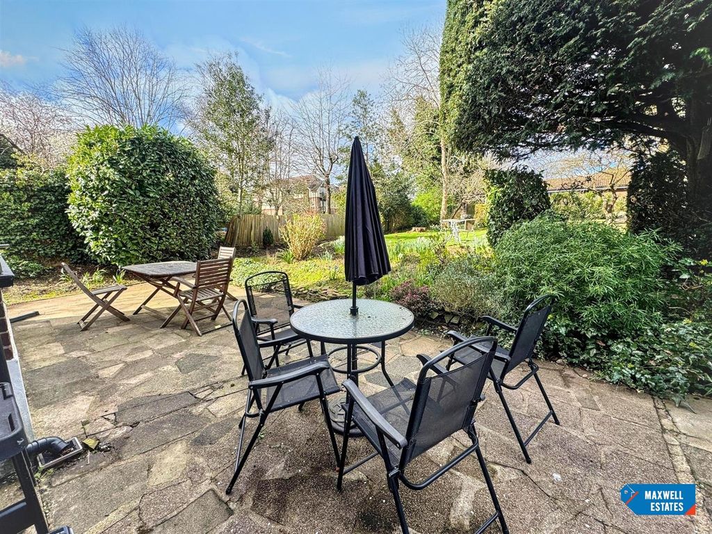 Additional image 14 of 3 bed maisonette for saleRoyston Grove, Hatch End HA5