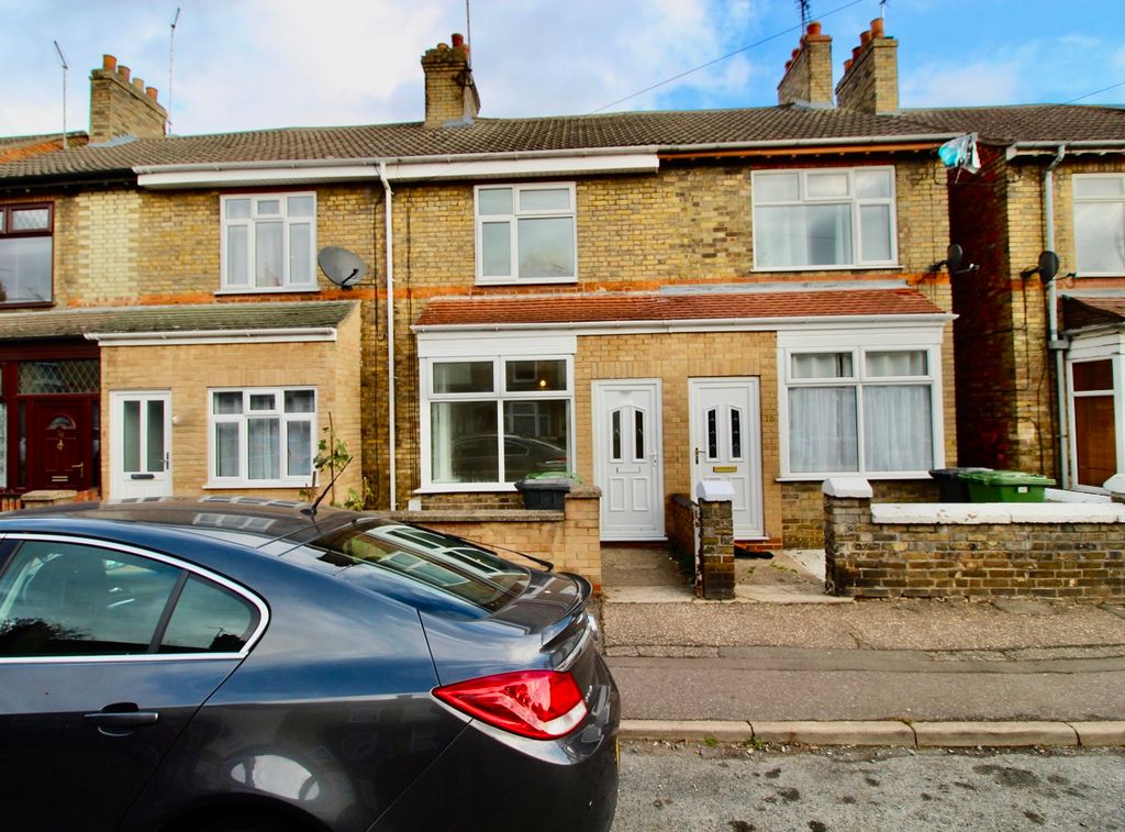 Property photo 1 of 12