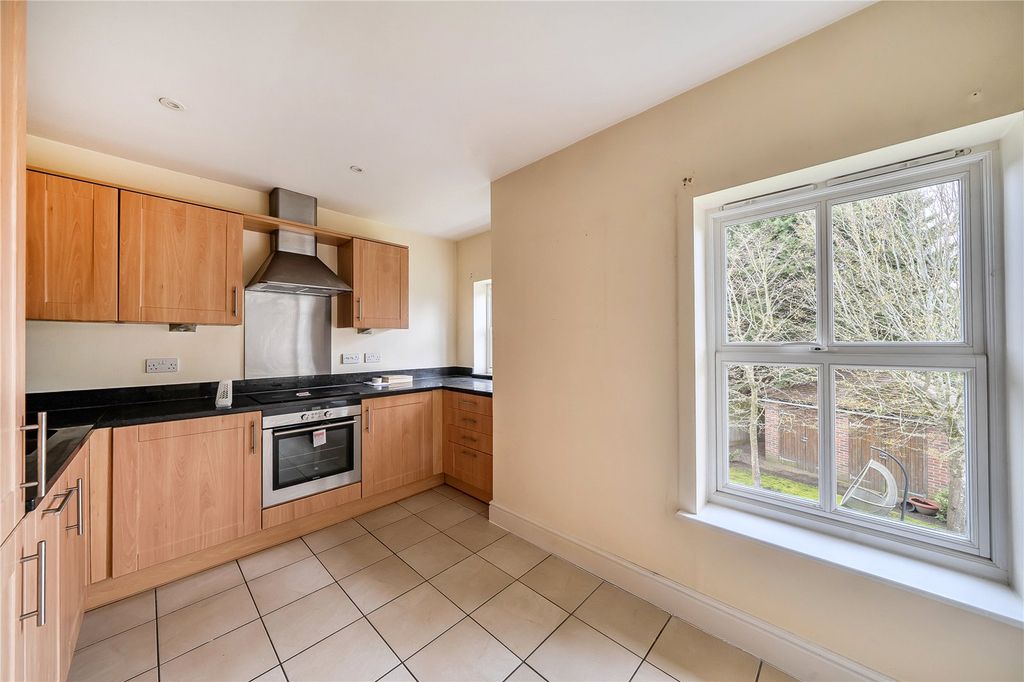 Property photo 3 of 15 Picture No. 08