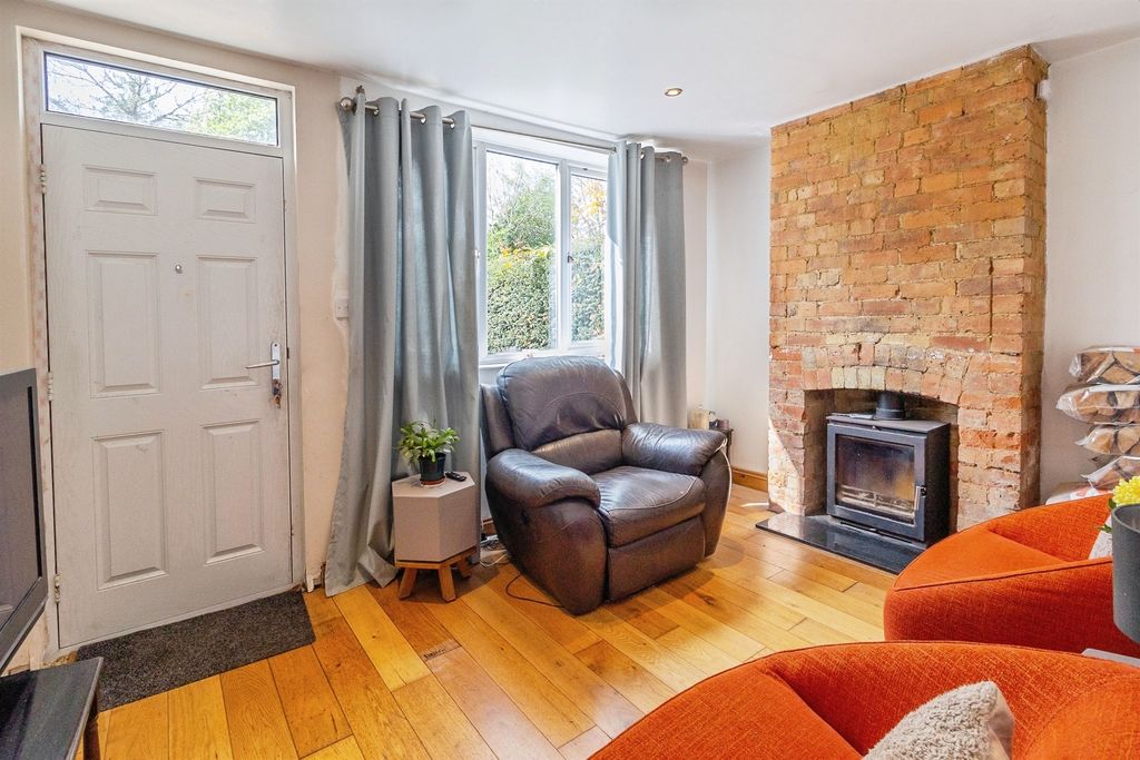 Property photo 3 of 23