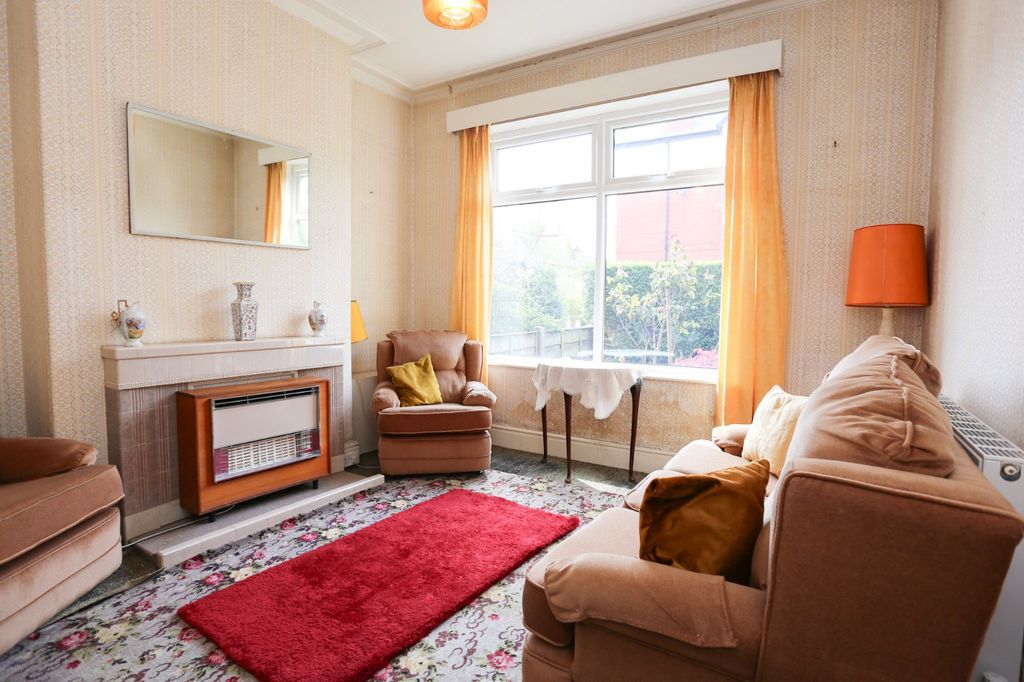 Property photo 2 of 15 Picture No. 05