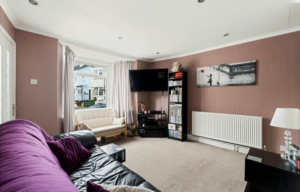Property photo 2 of 8 Picture No. 03