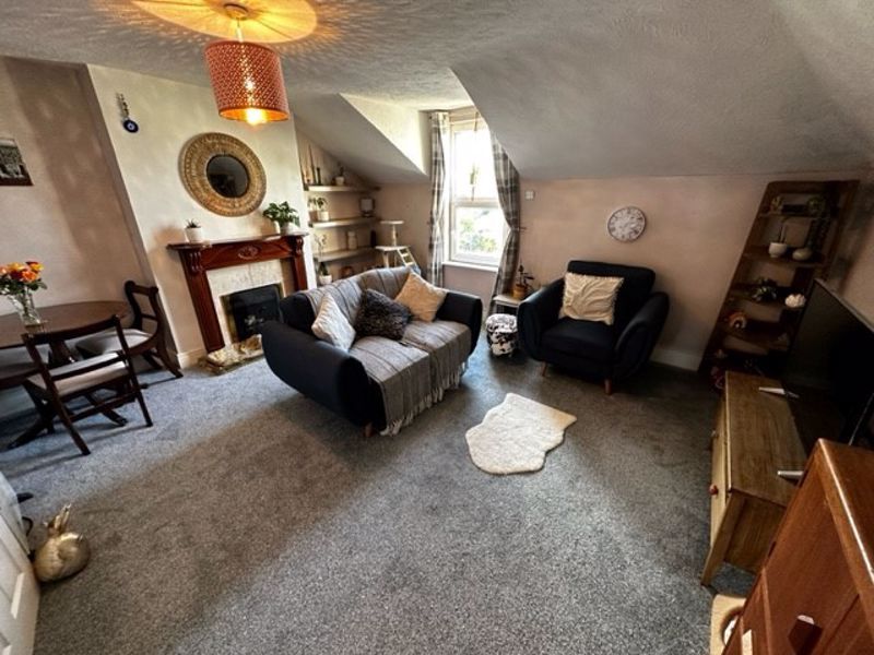 Property photo 2 of 7 Photo 4