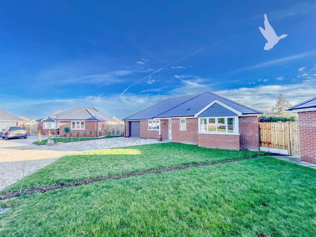 Property photo 1 of 8 1Bd5-25.Jpg