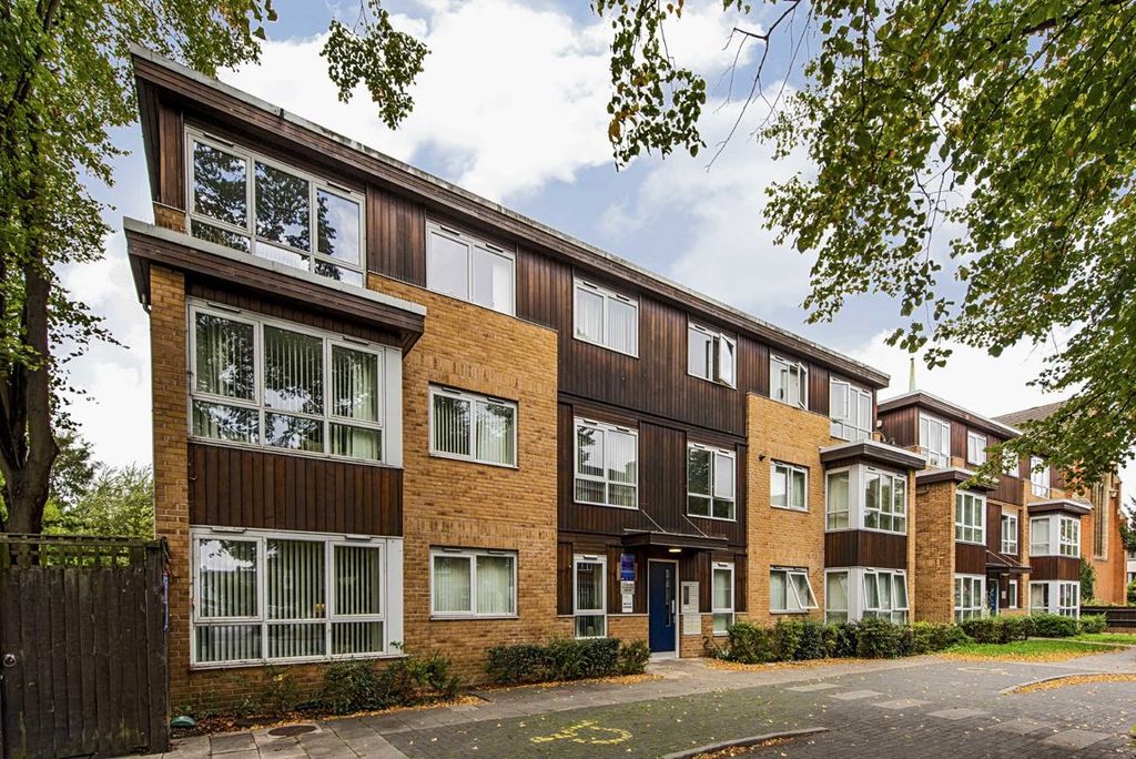 Property photo 1 of 7