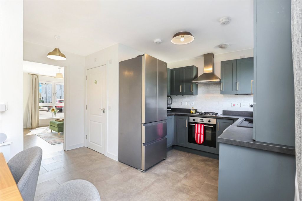 Property photo 3 of 21 Picture No. 29