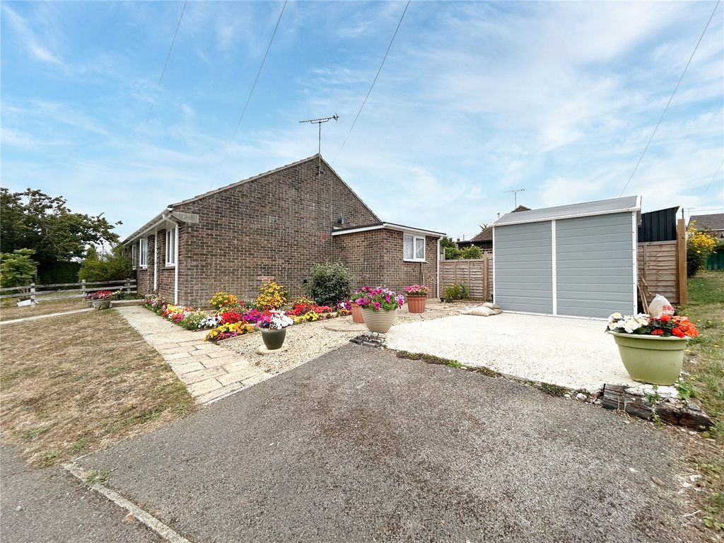 Property photo 1 of 13 Picture No. 16