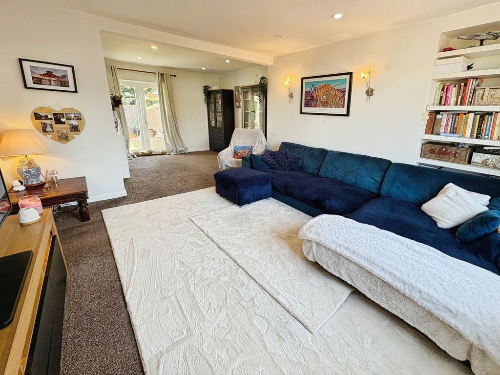 Property photo 2 of 19 Photo 19