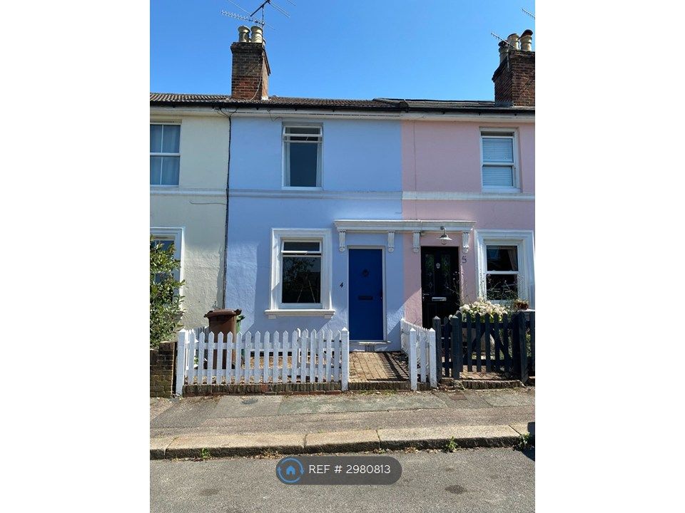 Property photo 1 of 11 House Front