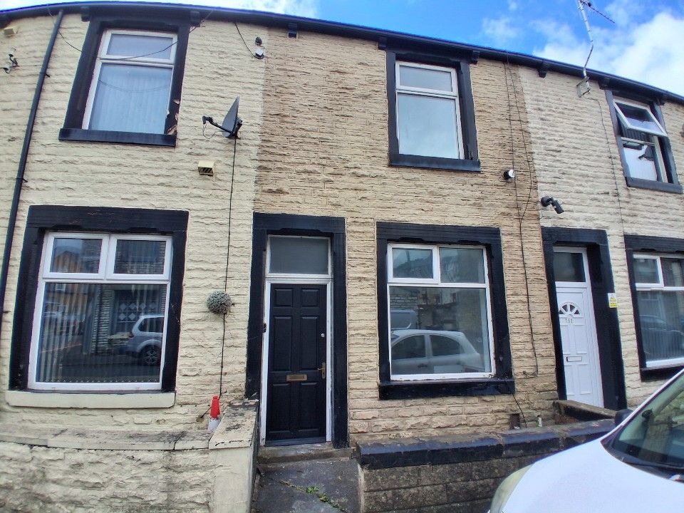 Property photo 1 of 18