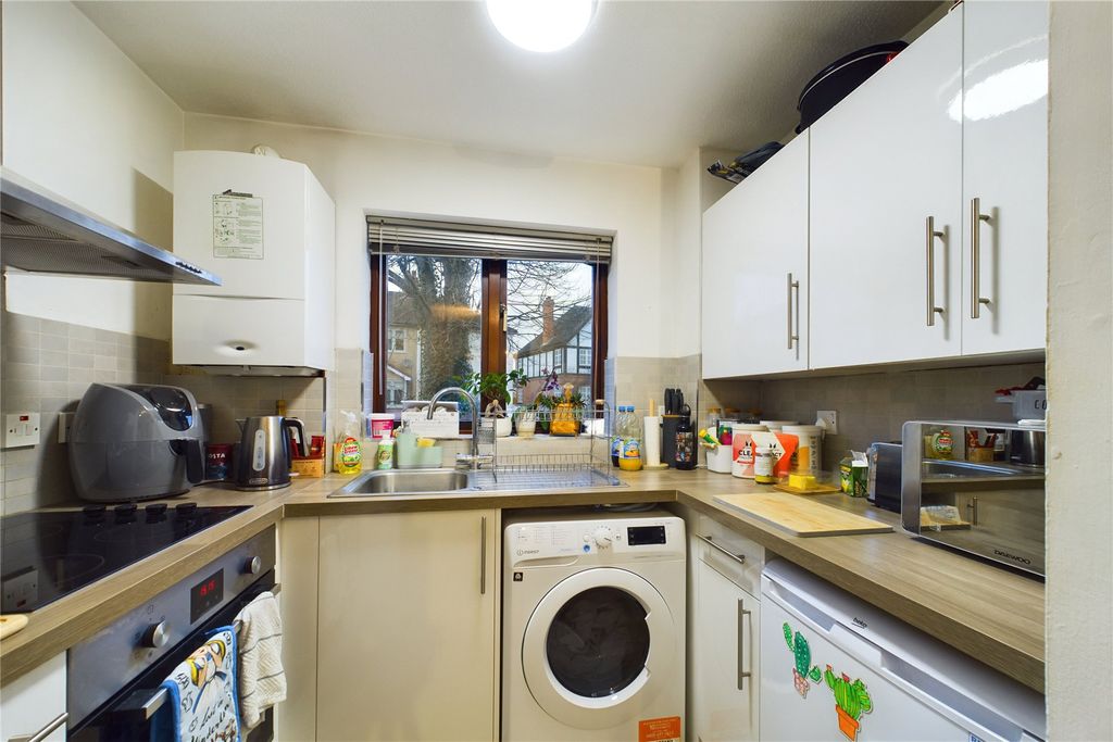 Property photo 2 of 7 Picture No. 21