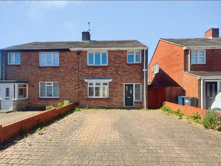 Property photo 2 of 17 5221561