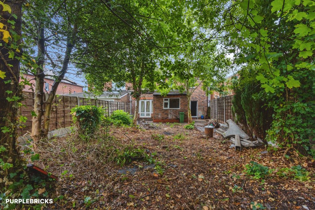 Property photo 3 of 28