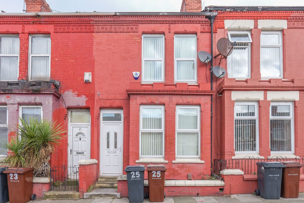 Property photo 1 of 33