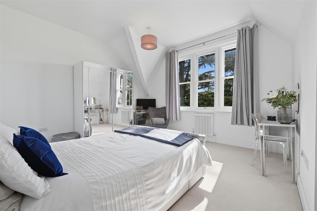 Property photo 2 of 30 Img_4811.Jpg