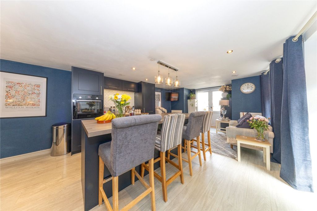 Property photo 2 of 16 Kitchin/Diner/Lounge