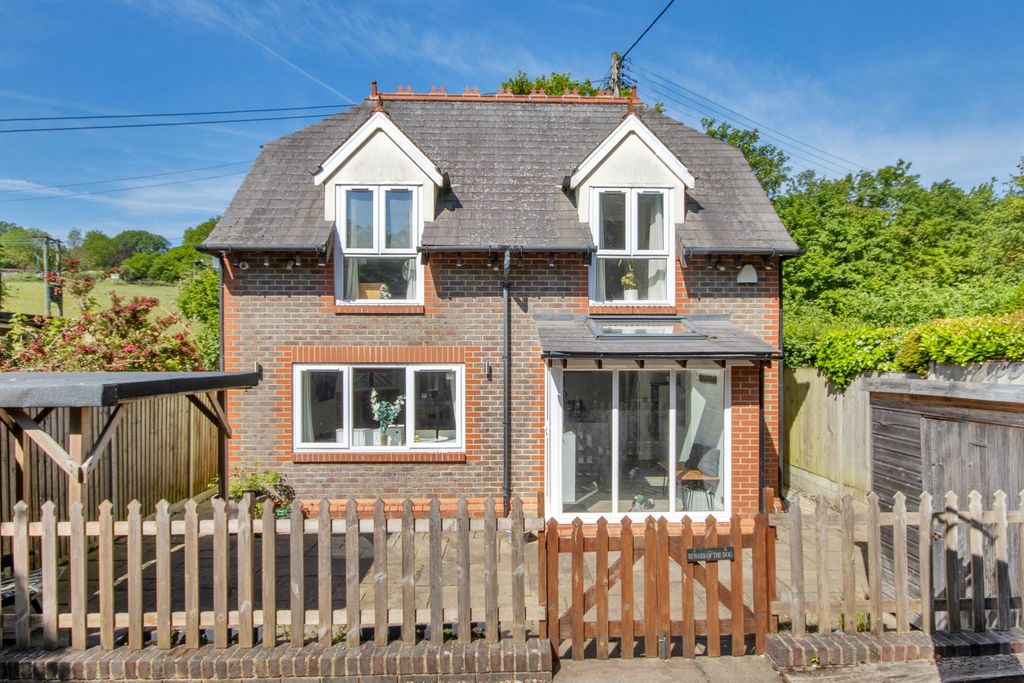 Property photo 2 of 14