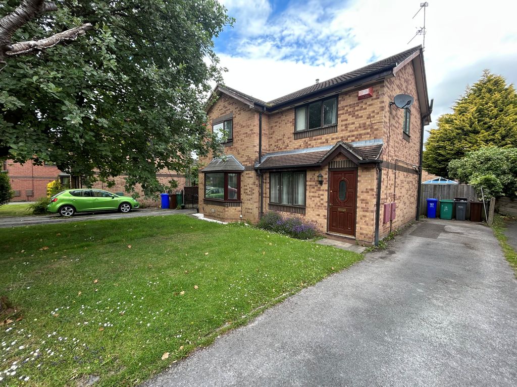 Property photo 1 of 11