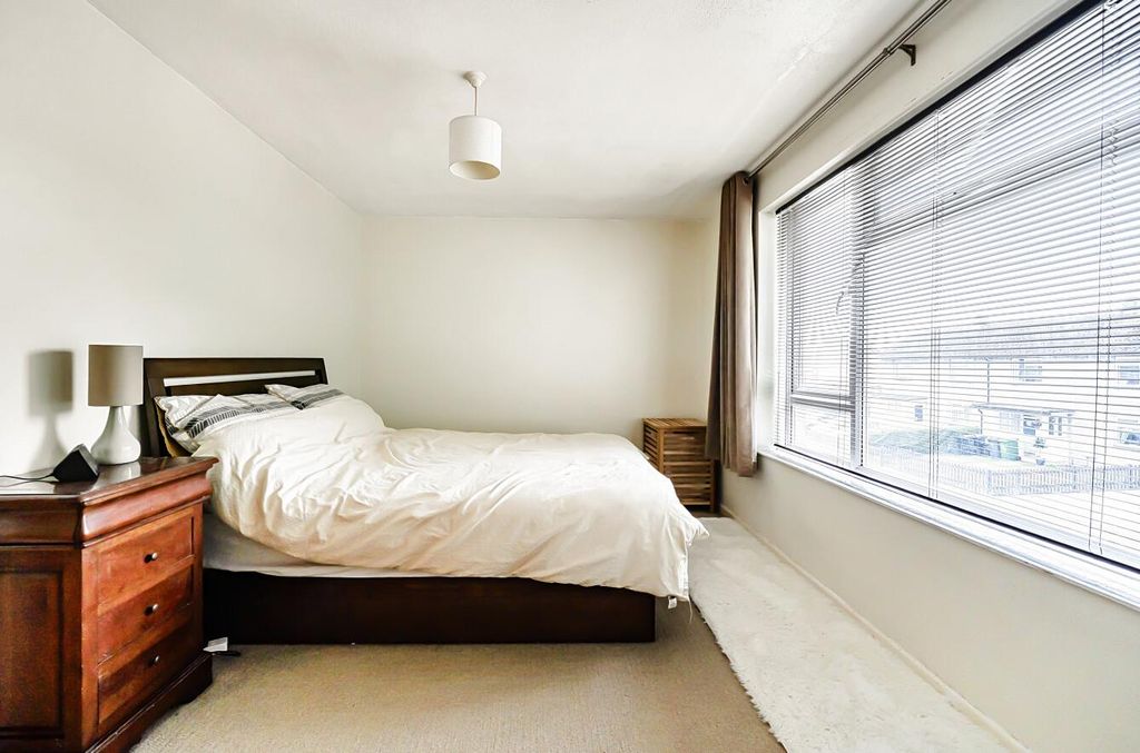 Property photo 3 of 18 1496162 (1).Jpg