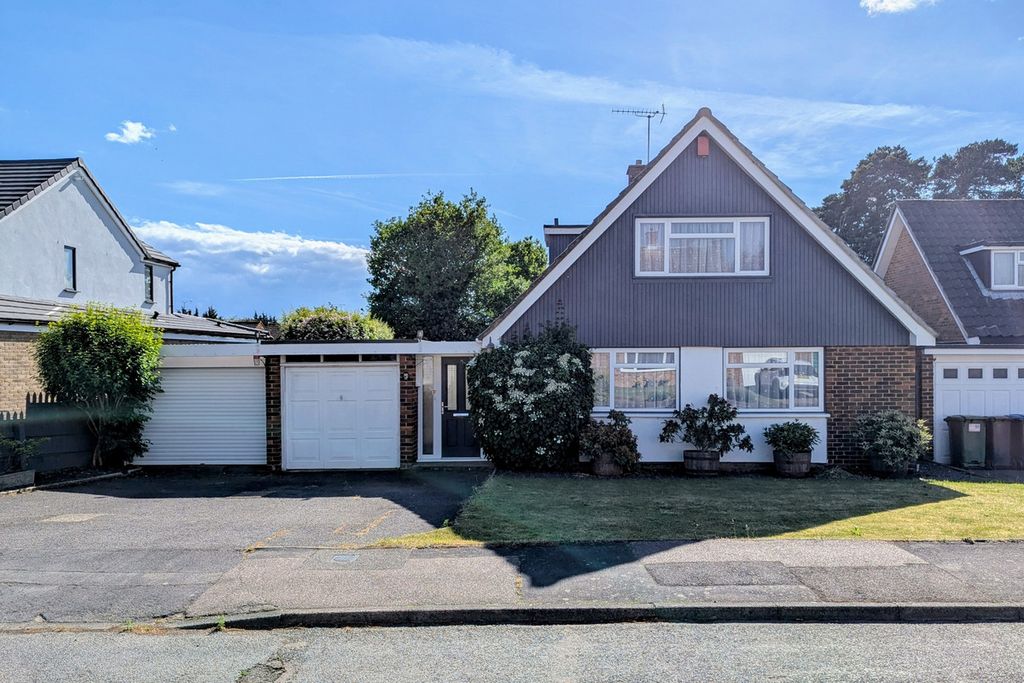 Property photo 1 of 18