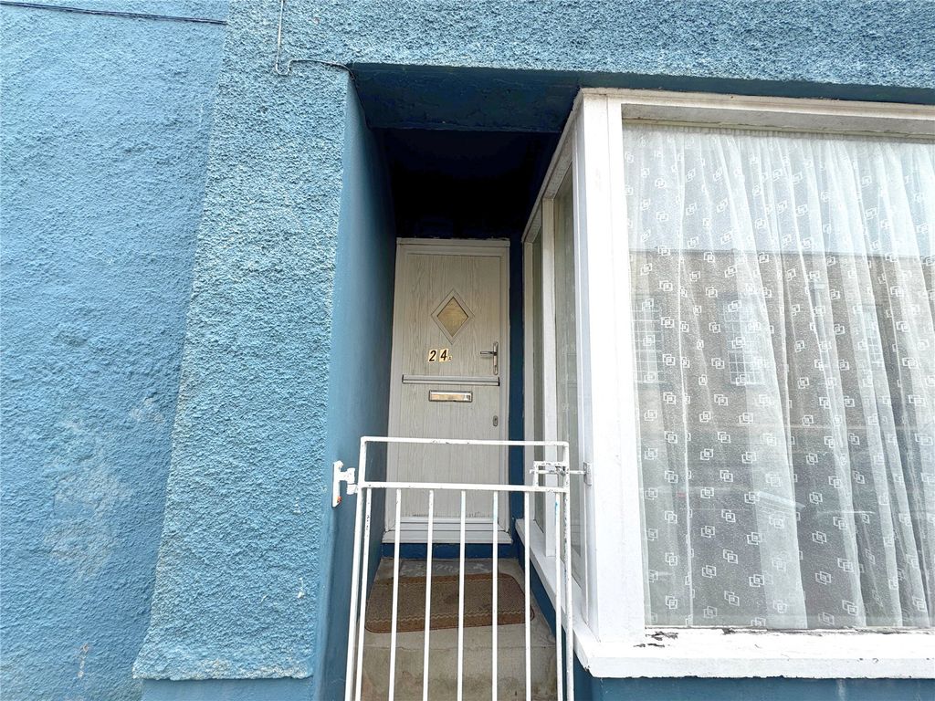 Property photo 3 of 13 Picture No. 05