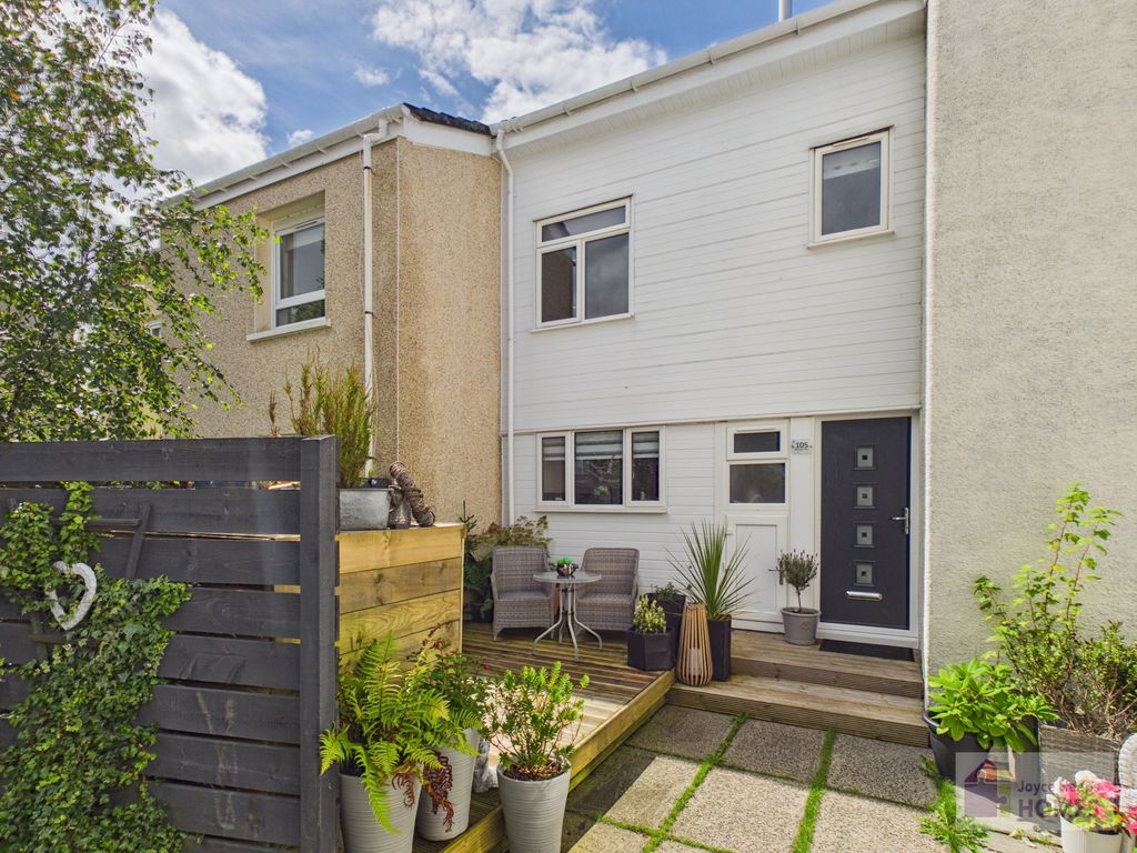 Property photo 1 of 32