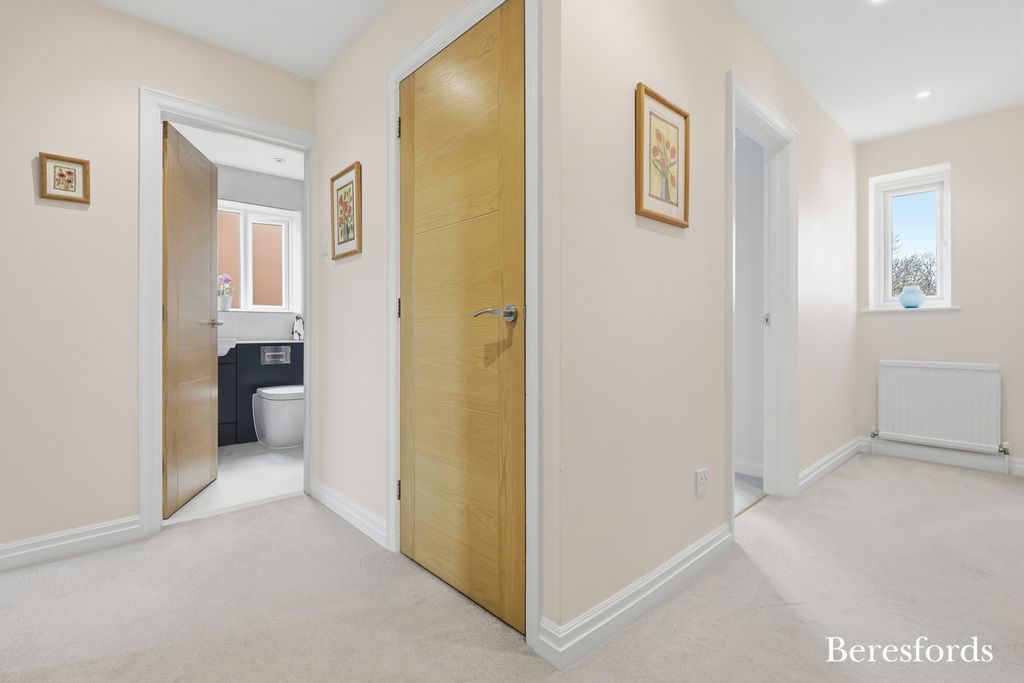 Additional image 27 of 5 bed detached house for saleThe Mount, Billericay CM11