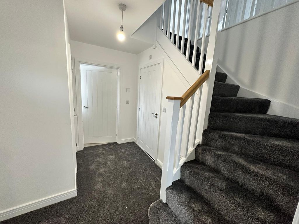 Additional image 6 of 4 bed property to rentStoney Wood Drive, Billingham TS22