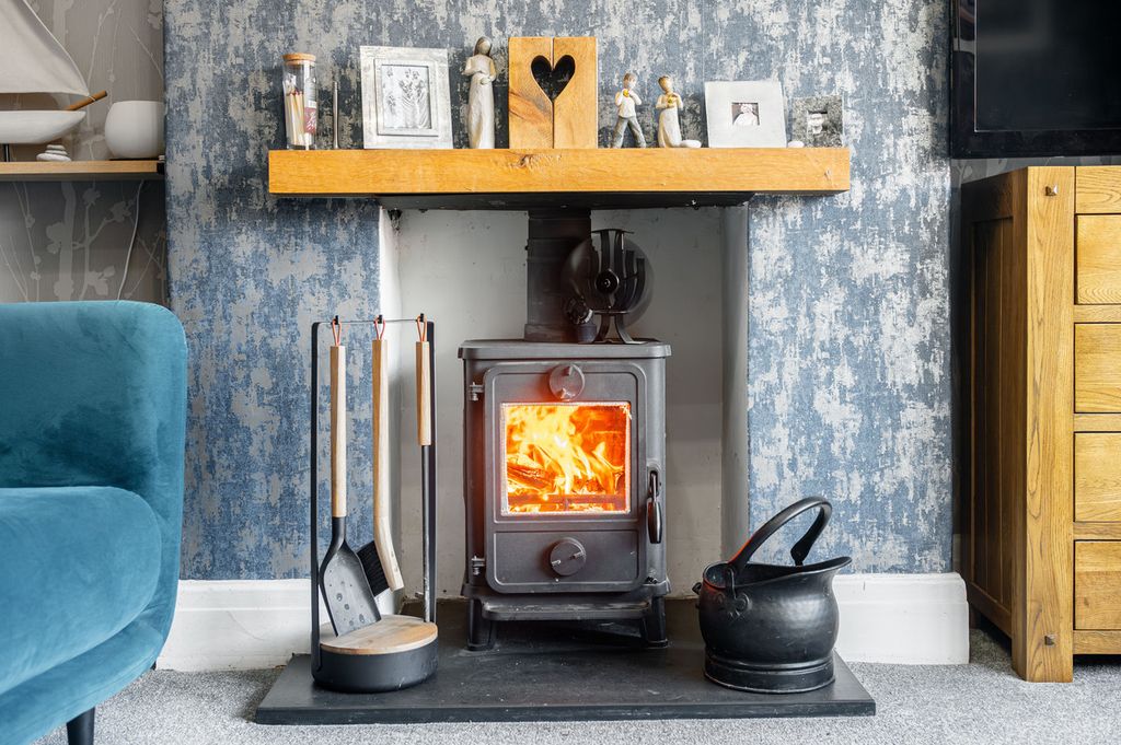 Property photo 3 of 43