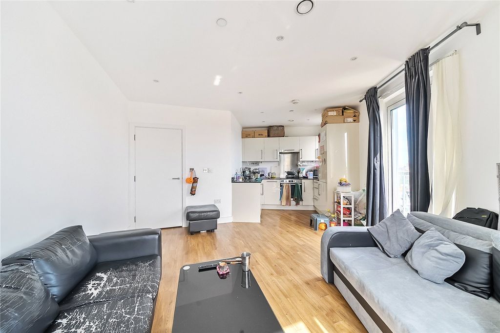 Property photo 2 of 16 Picture No. 02