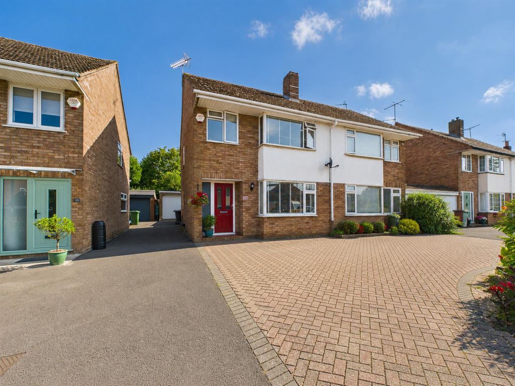 Property photo 1 of 19
