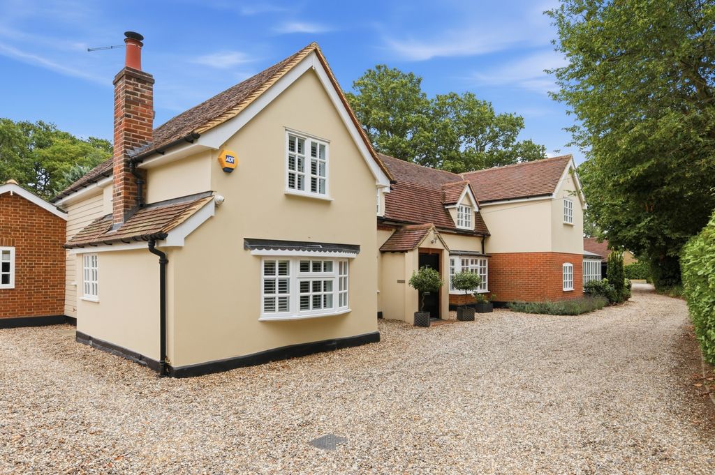 Property photo 1 of 37 Picture No. 53