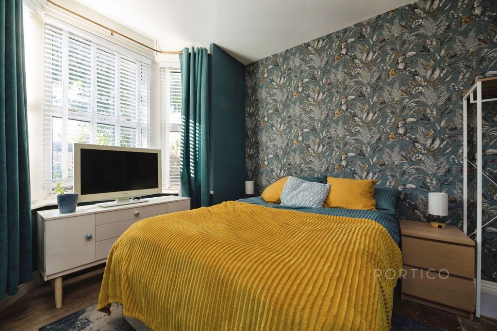 Property photo 3 of 23 Pbox-Img.Jpg