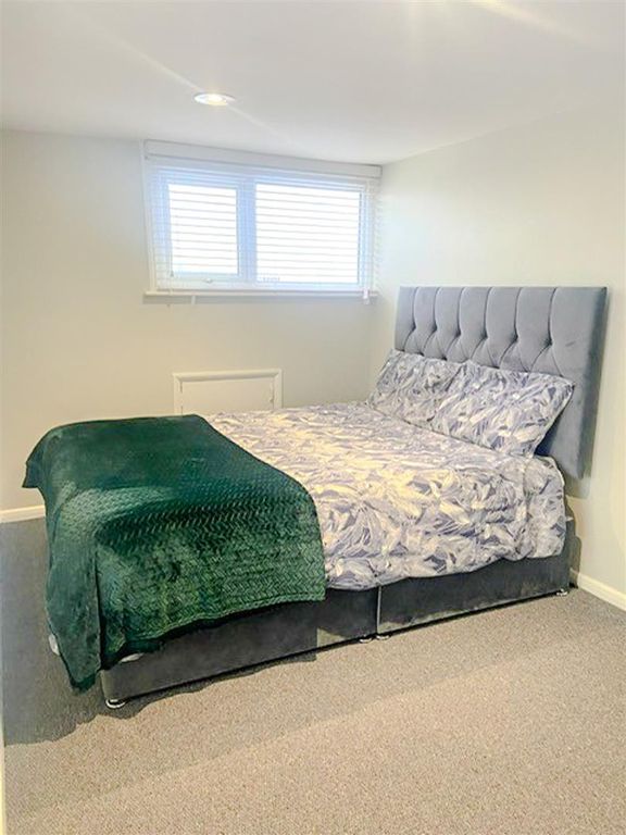 Property photo 3 of 9 10.Jpg