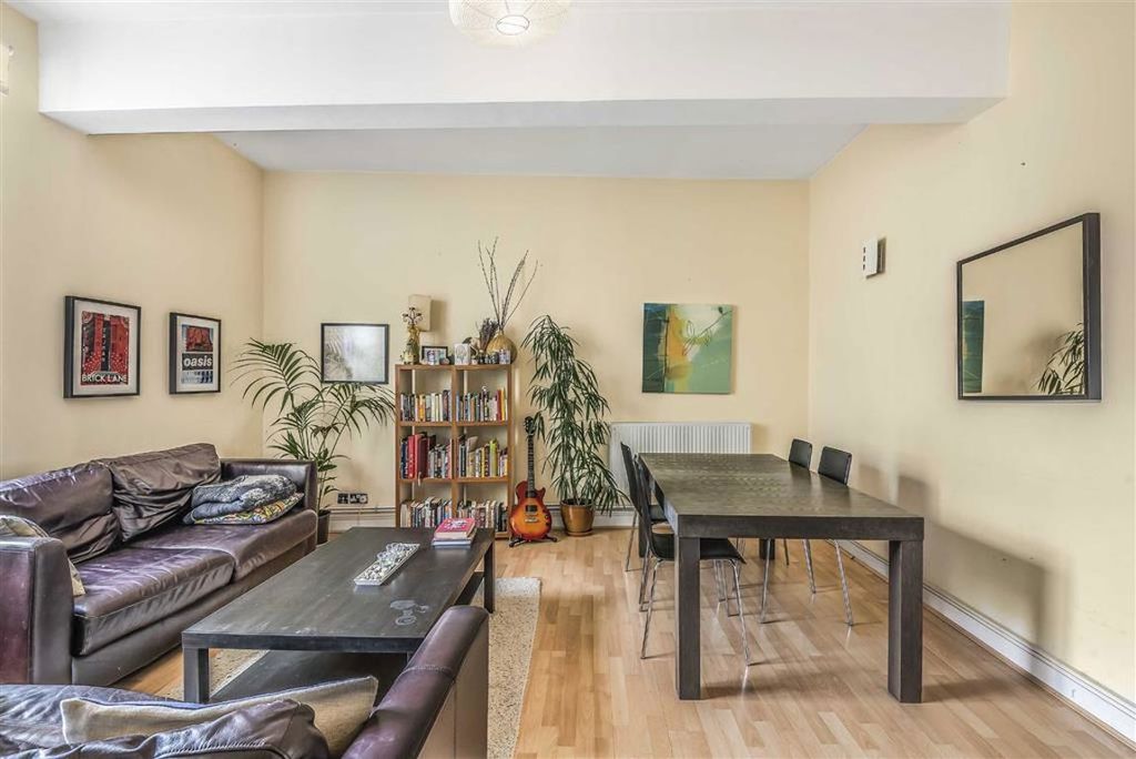 Property photo 2 of 6