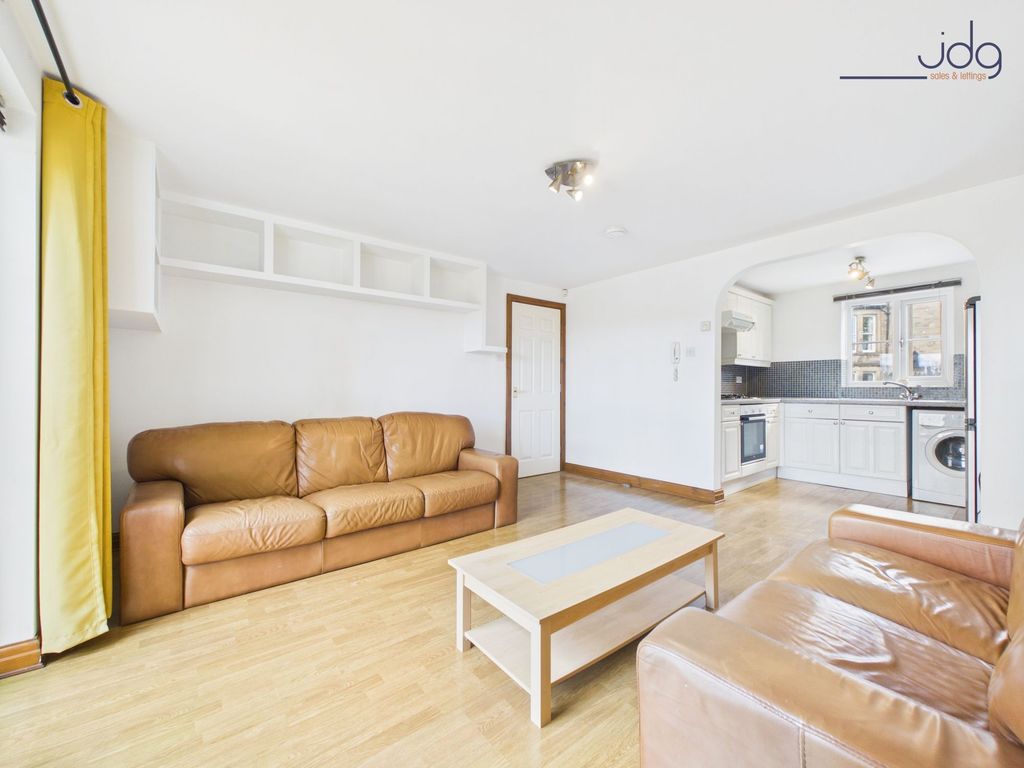 Property photo 3 of 11 Open Plan Living